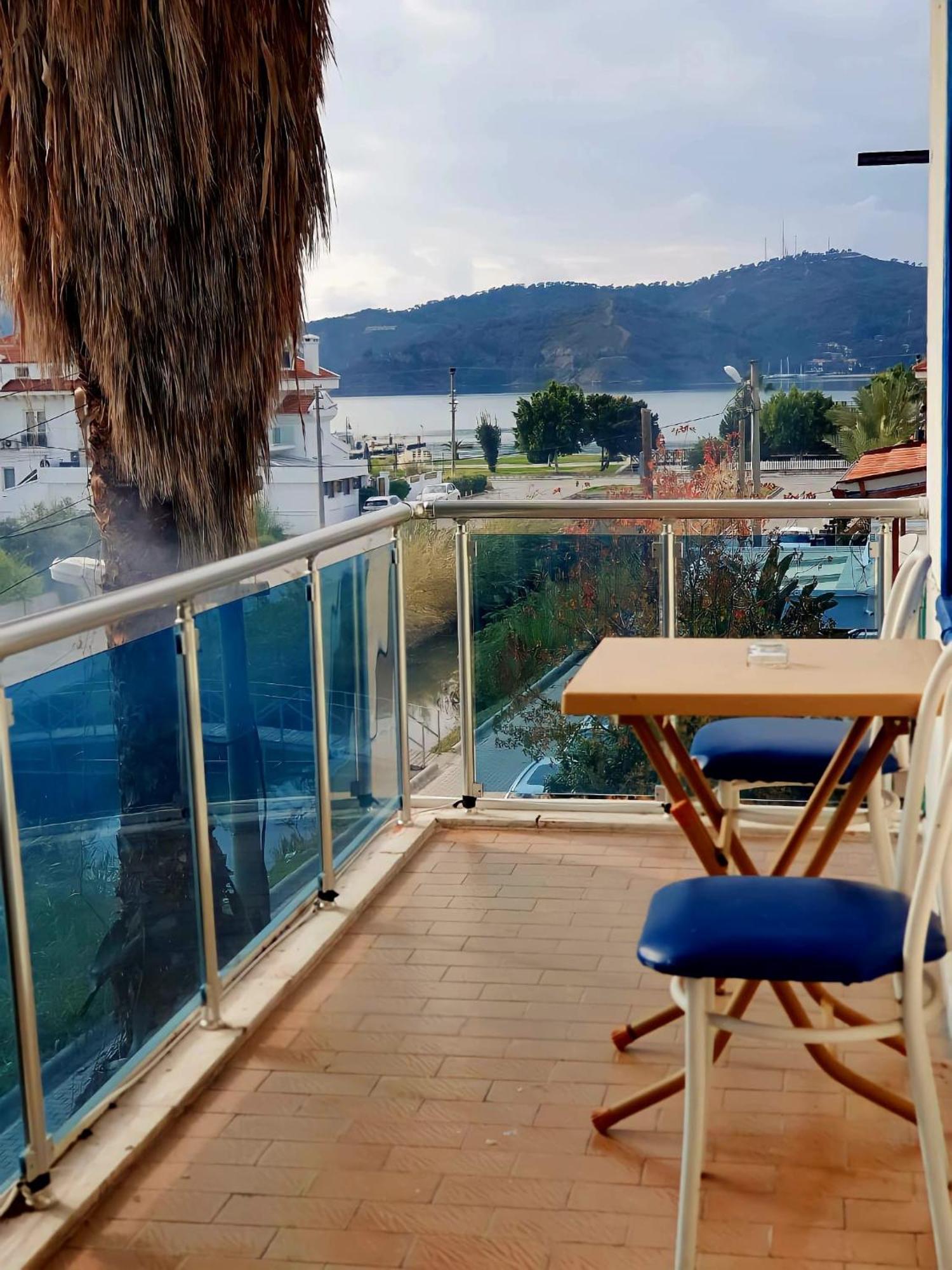 Alis Hotel Фетие Екстериор снимка