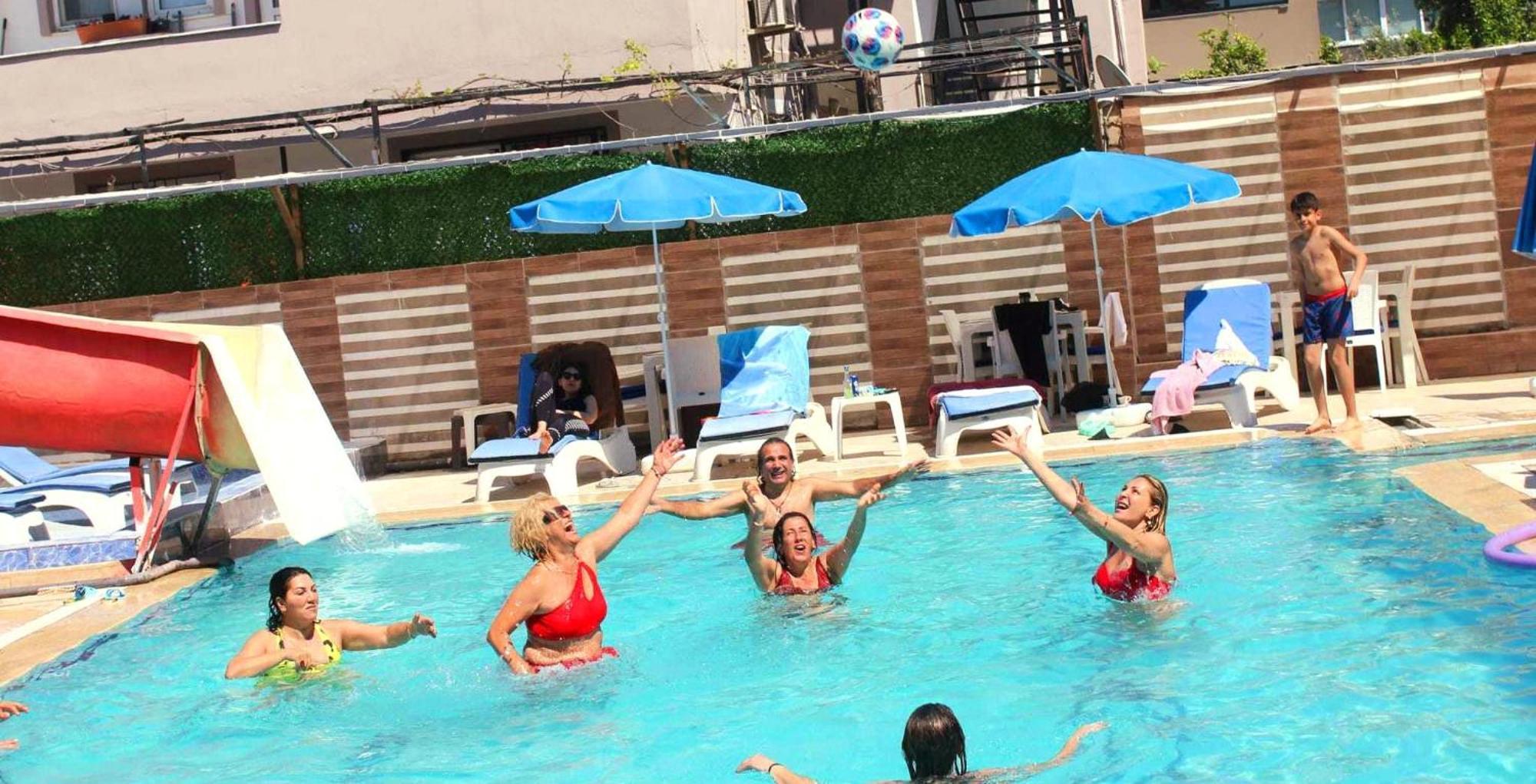 Alis Hotel Фетие Екстериор снимка