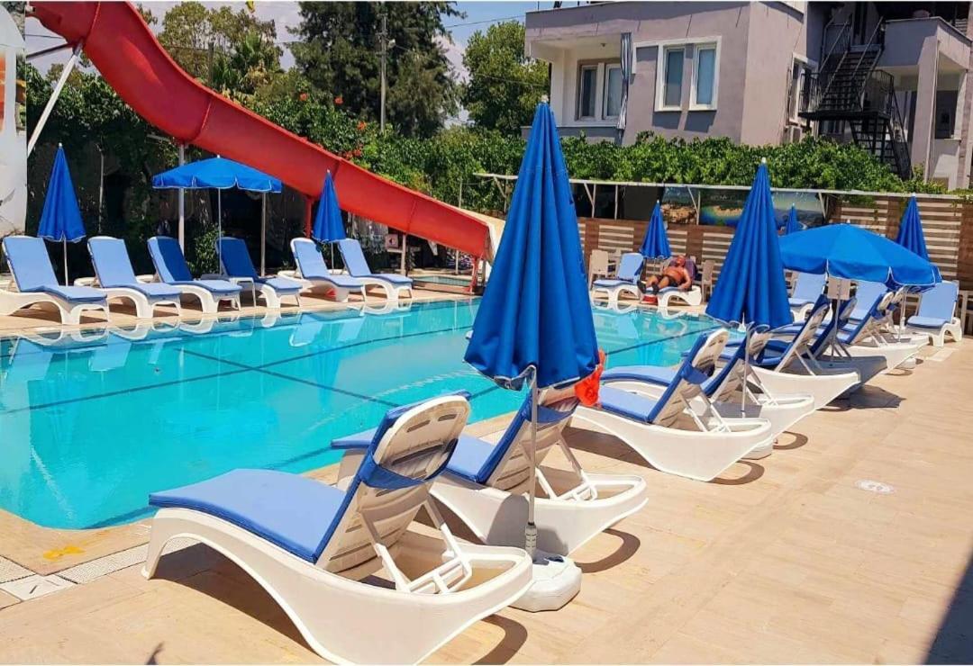Alis Hotel Фетие Екстериор снимка
