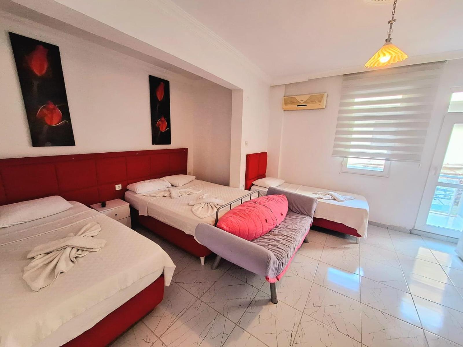 Alis Hotel Фетие Екстериор снимка