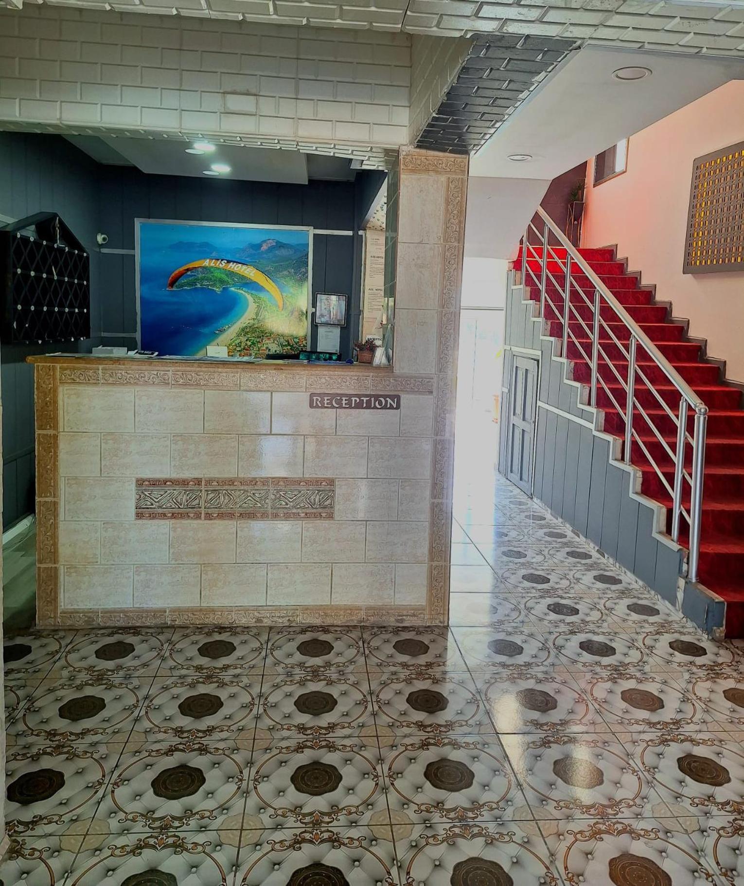Alis Hotel Фетие Екстериор снимка