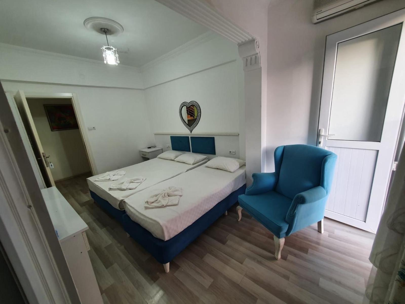 Alis Hotel Фетие Екстериор снимка